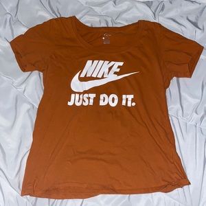 Nike Tee